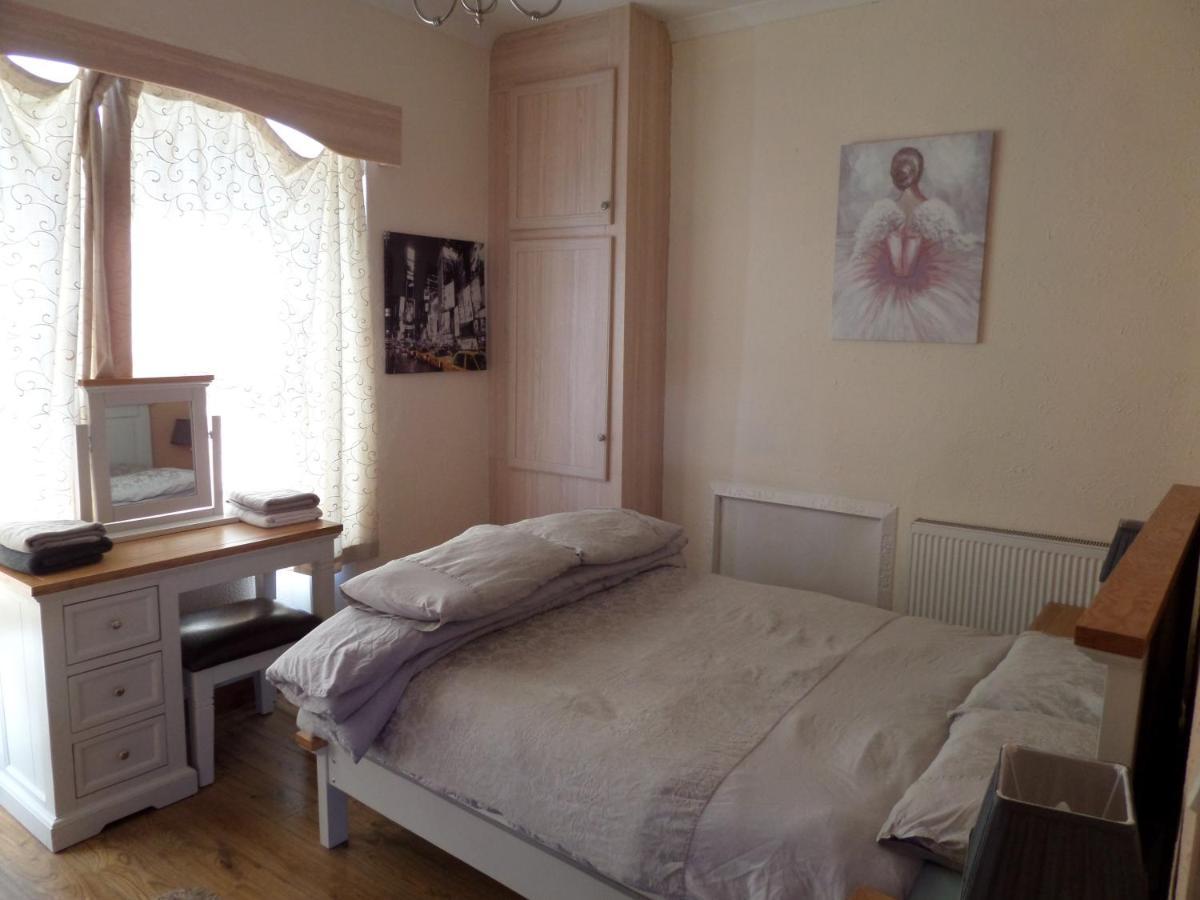 Jane'S Cottage Free Parking Inverness Ngoại thất bức ảnh